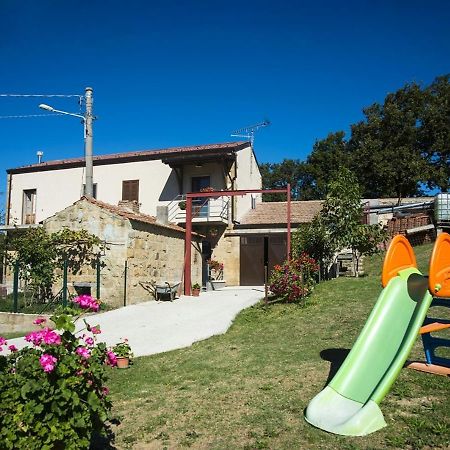 Le Pitture Casa Di Campagna Filiano Exterior foto